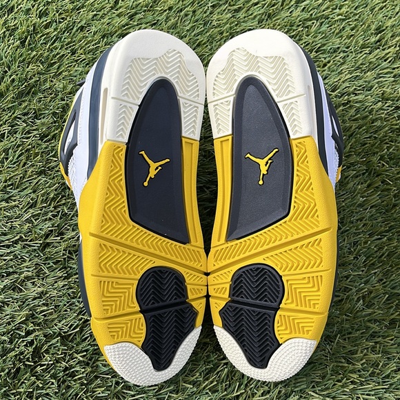 Air Jordan 4 Retro - Picture 5 of 5